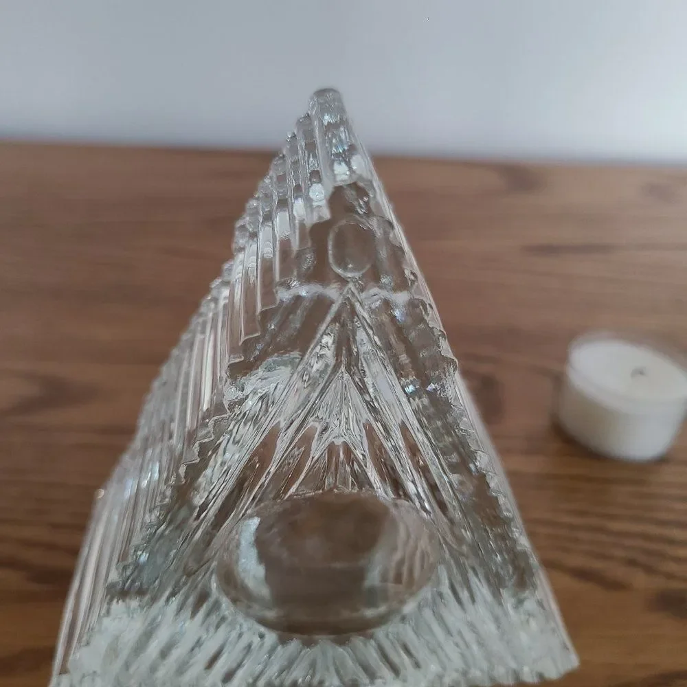 Avon glass sculptured